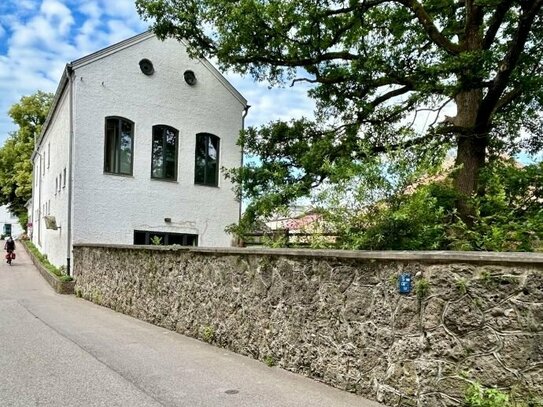 Attraktives Büro in restauriertem historischem Gebäude