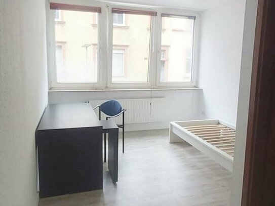 1 Zimmer voll möbliertes Appartement, 20 qm im 3.OG, in Toplage in Kaiserslautern zu vermieten.
