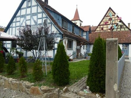 Romantisches Wohnhaus mit Garten, Nebengebäuden und extra Grundstück im Taubertal, ca. 10km von Rothenburg