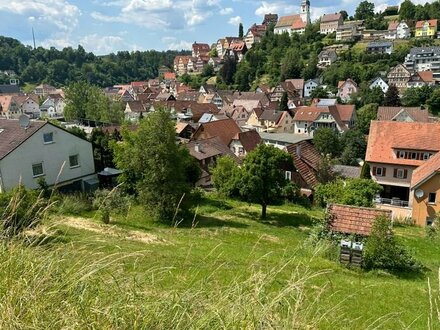 Jetzt Vormerken! Mehrfamilienhaus auf traumhaftem Grundstück für Ihre visionäre Wohnung!