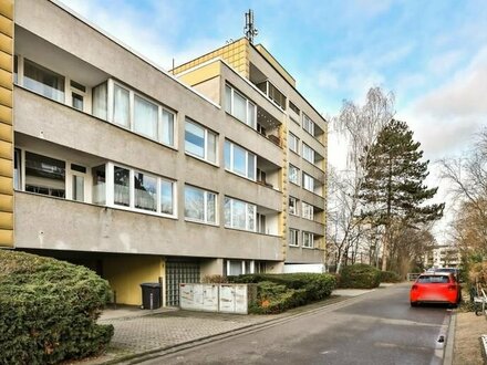 4 Zimmer Wohnung mit 2 Loggien und Stellplatz in Köln-Niehl OHNE KÄUFERPROVISION