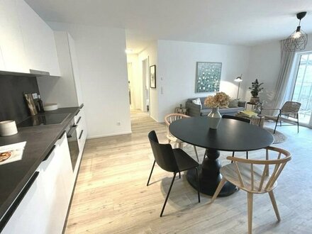 **Neubau** 2-Zimmer Wohnung mit Einbauküche und Balkon oder Terrasse in zentraler Lage!