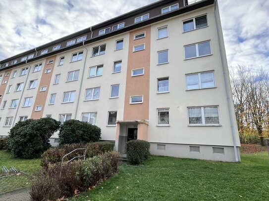 ruhige und begehrte Wohnlage bezahlbare 3 Raum Wohnung