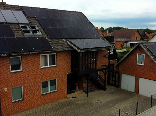 4-Familienhaus mit neuer Photovoltaikanlage - selbst einziehen oder als Kapitalanlage nutzen