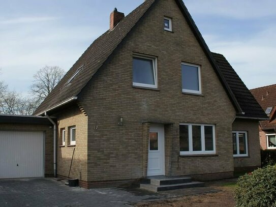 Besichtigung eines top sanierten Einfamilienhaus in Edewecht. Hinter der Kirche am 02.06.24 von 10°°-12°° Uhr