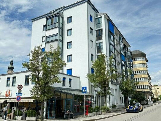 Deggendorf-Zentrum: Seniorengerechte 3-Zi.-Eigentumswohnung m. 91 m2 - auch als 2 Wohnungen nutzbar!