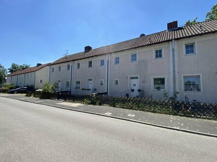 Vermietetes Reihenmittelhaus mit Garage und Garten am Stadtrand von Celle