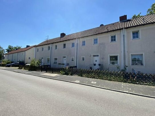 Vermietetes Reihenmittelhaus mit Garage und Garten am Stadtrand von Celle