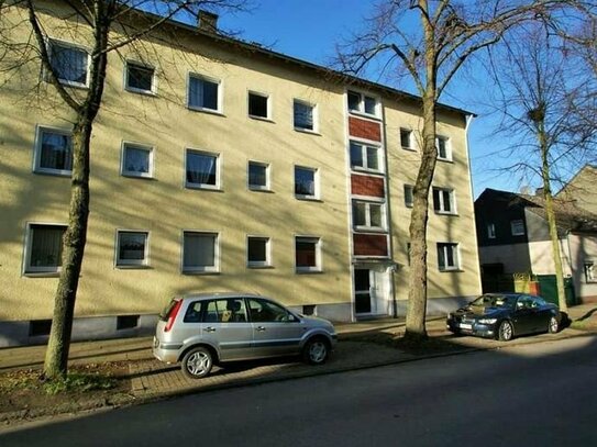Für Kapitalanleger-gut vermietete 2 Zimmer Wohnung nahes des Centro Oberhausens! Provisionsfrei!