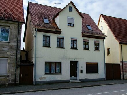 ++1 Wohnung frei++ Dreifamilienwohnhaus in zentraler Lage von Hersbruck