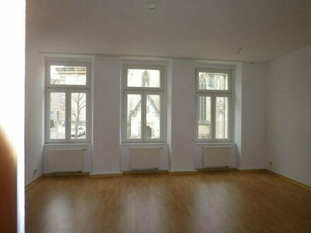 gemütliche große 2-Raum-Wohnung in Altenburg mit Balkon
