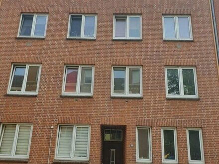 Sonnige 2-Zimmer Wohnung in der Bugenhagenstaße 19, Kiel zu vermieten!