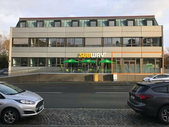 GASTROFLÄCHE neben SUBWAY mit ca. 183 m² + Terrasse ca. 60 m² im Nordostpark zu vermieten!