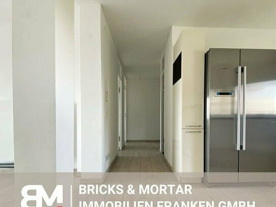 2018 sanierte 3-Zimmerwohnung mit Einbauküche, Balkon und Einzelgarage in Nürnberg