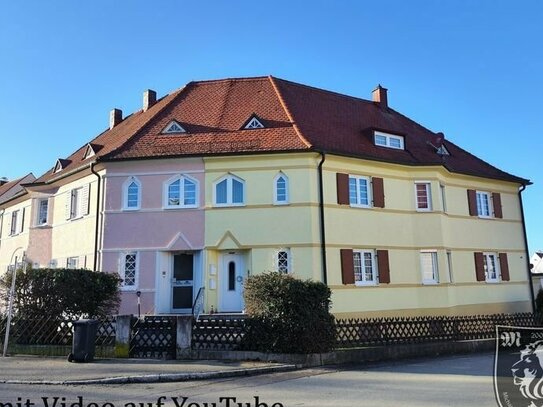 Vielfältige, individuelle Doppelhaushälfte in Dillingen in sehr guter Lage