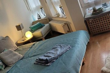 Kleine gemütliche modern möblierte 2 Zimmer Wohnung