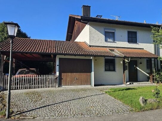 Doppelhaushälfte mit Garten in ruhiger Wohnlage