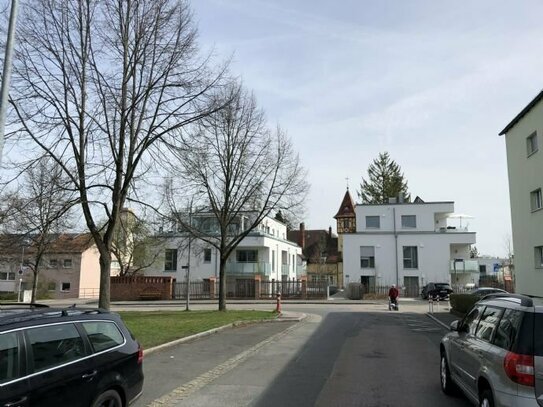 Ruhige 3,5-Zimmerwohnung mit optimaler Aufteilung, perfekte Innenstadtlage, nahe Polizei und Stadtpark, Gartenabteil mö…