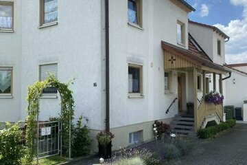 4,5-Zimmer-Wohnung mit Einbauküche in Rattelsdorf