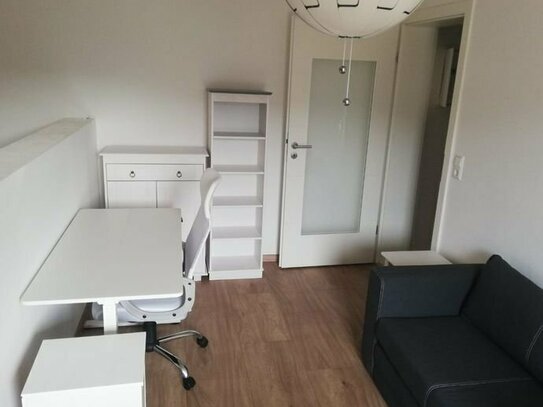 Möbl. Appartement mit Balkon; 4,4% BM-Rendite; sichere Kapitalanlage, neu saniert, top vermietet, provisionsfrei von pr…