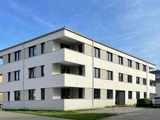 Exklusiver Neubau in Toplage: Moderne barrierefreie Wohnungen mit Loggia, 3-Zi. EG, bezugsfertig