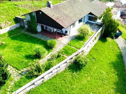 In bevorzugter Aussichtslage von Murrhardt! Einfamilienhaus mit großem Grundstück.