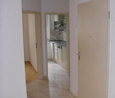 2 Zimmer Wohnung, barrierefrei und großzügig in Nürnberg Nord - | **Baujahr 1995** **Wärmeisoliert** **nähe Pegnitzgrun…