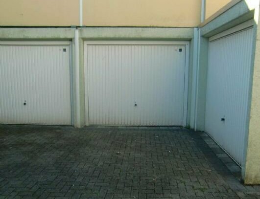 XL-Garage (Neubau 2021) 7m x 3m ## RE-Hillerheide direkt an der A2 ## Stromanschluss ## MwSt. ausweisbar ## JETZT RESER…