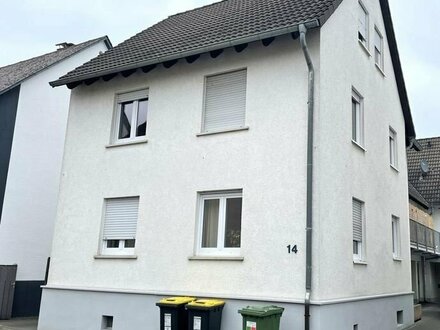 Mit Balkon: Großzügige & schöne 1 Zimmer-Wohnung in Heuchelheim, Friedrichstr. 14