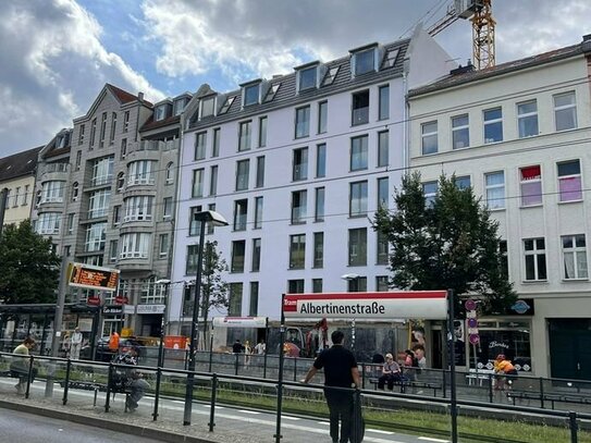 Weißensee: Berliner Allee: ERSTBEZUG im NEUBAU - ab 2024: GEWERBE mit 61 m² im VHS Erdgeschoss