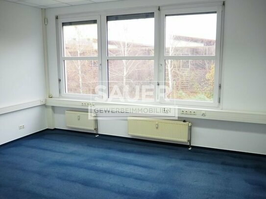 Renovierte Büroeinheit mit ca. 83 m² nahe BER *464*