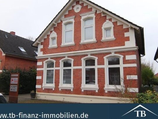 Tolles Wohn- und Geschäftshaushaus mit historischer Fassade an der Norddeicher Straße