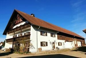 Attraktiver Pferdehof in Oberbayern - Angebot Nr. 5275 (Alleinauftrag)