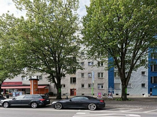 Für Ihre Altersvorsorge: Solide vermietete 2-Zimmer-Wohnung nahe Ernst-Reuter-Platz