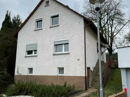 Freistehendes Wohnhaus mit 7,5 Ar Grundstück in ruhiger Feldrandlage in Mönchzell