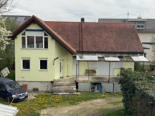 Nähe Augsburg - leerstehendes Einfamilienhaus aus Insolvenz zu verkaufen