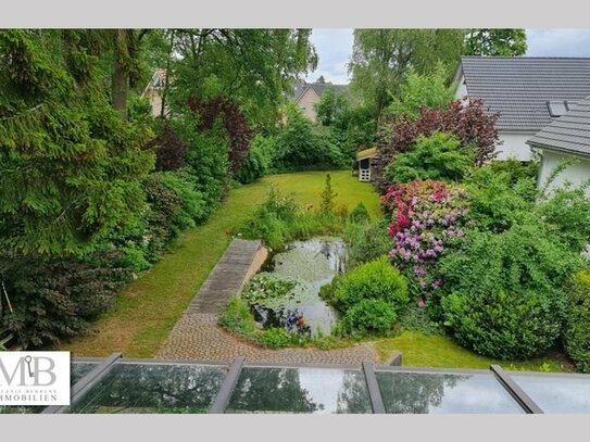 1.000 m² Grundstück mit schönem Einfamilienhaus und weiterer Bebauungsmöglichkeit im Garten!
