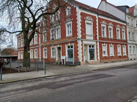 Renovierte schöne 3-Raum Wohnung mit Galeriebereiche in Stendal und Einbauküche