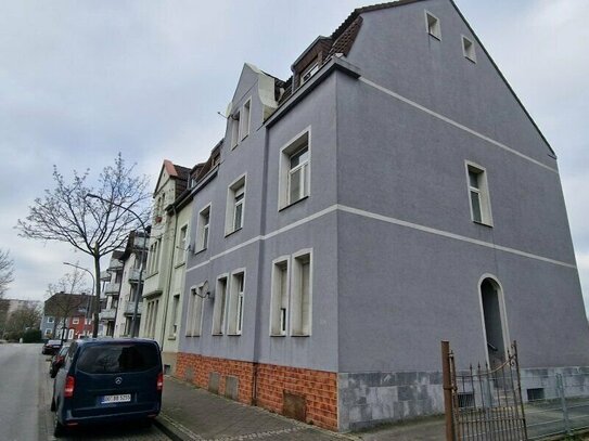 Mehrfamilienhaus mit 6 Garagen in Hamm