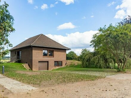 Einfamilienhaus in ländlicher Lage bei Kiel- Wohnen & Arbeiten möglich