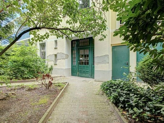 + Gründerzeit-Wohnung + 2 Zimmer, Tageslichtbad + Charlottenburg nahe TU und Zoo + Provisionsfrei