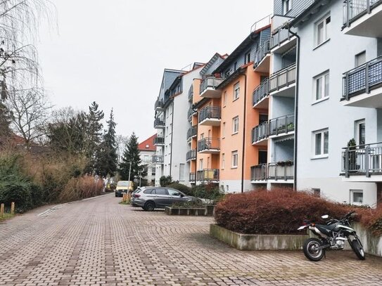 4-Zimmer Dachgeschosswohnung mit Balkon & Tiefgaragenstellplatz