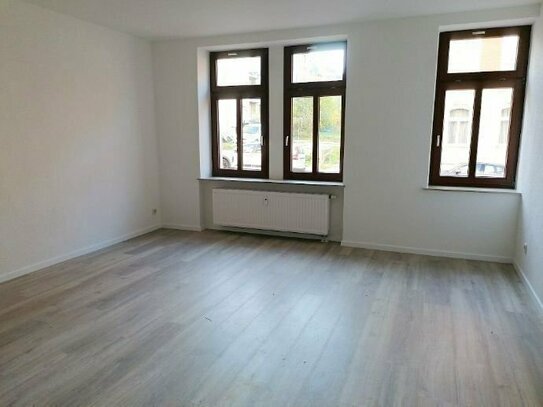 !! Neues Laminat, 2-Zimmer in Chemnitz / Gablenz !!