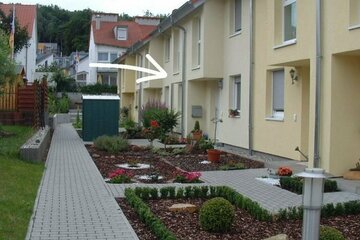 Gepflegtes Reihenhaus mit sonnigem Garten und Studio im DG