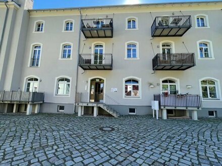 Großzügige 2-Zimmer-Eigentumswohnung mit anspruchsvoller Ausstattung in Dresden-Dölzschen