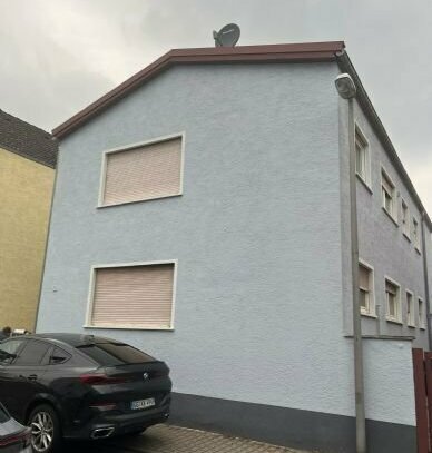 Freistehendes 2 Familienhaus in Nauheim mit Anliegerwohnung