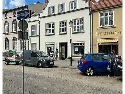 Attraktive Gewerbeeinheit in Hafennähe der Wismarer Altstadt zu vermieten