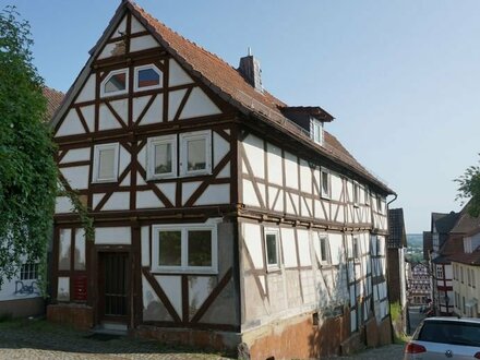 ***Mehrfamilienhaus direkt in der Kernstadt Homberg zu verkaufen***