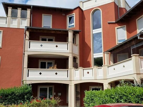 Ebenerdige Bürofläche mit Terrasse und 2 Stellplätzen in der Limburger Südstadt