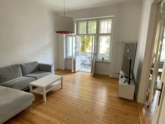 Berlin- Friedenau 4 Zimmer Altbauwohnung mit schönem Sonnenbalkon